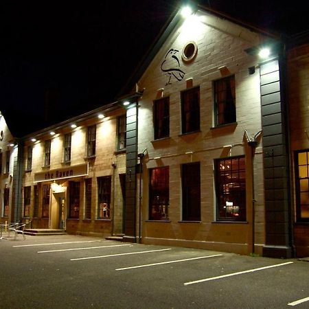 The Raven Hotel Corby Extérieur photo