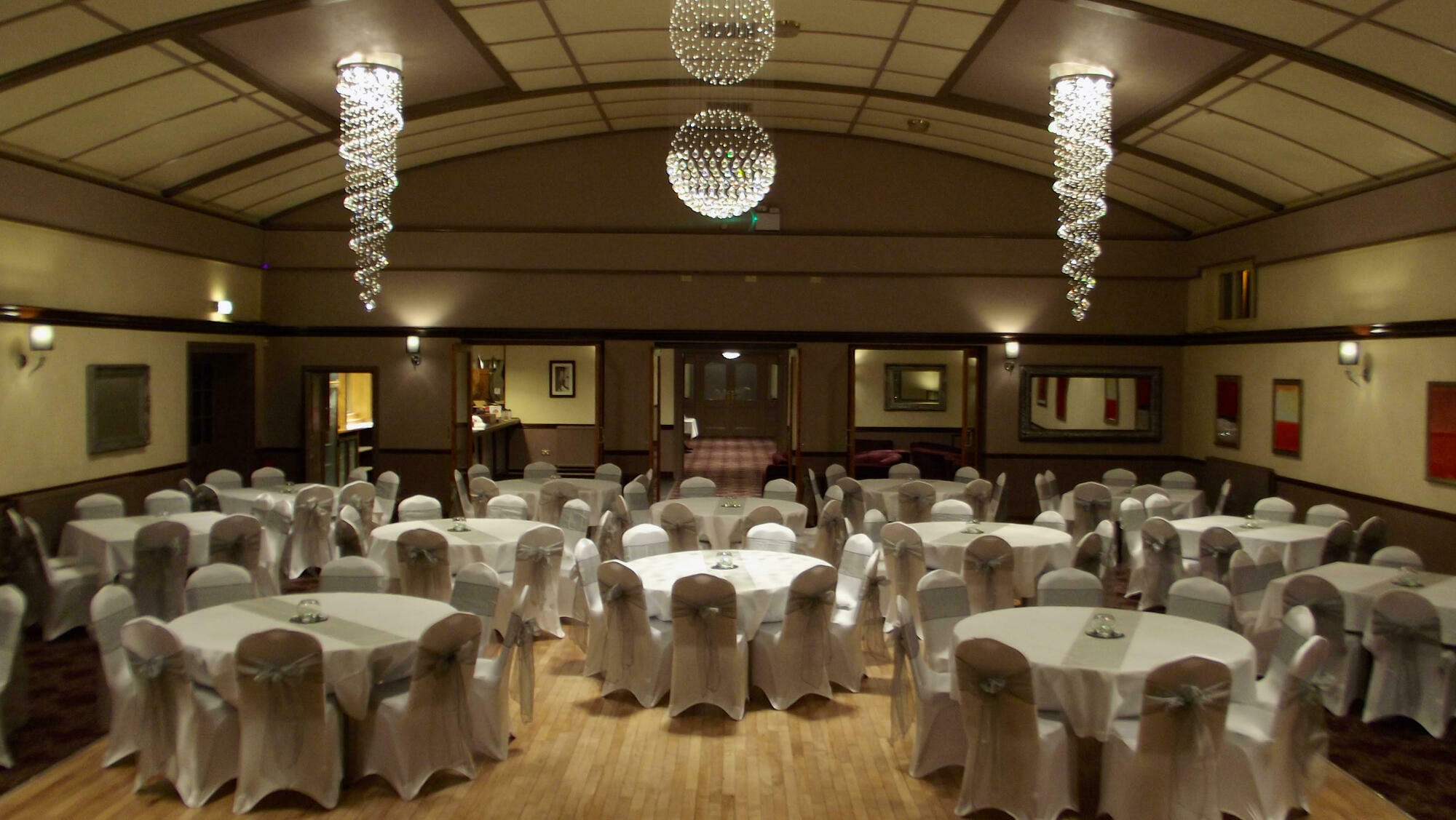 The Raven Hotel Corby Extérieur photo